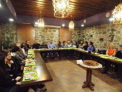 Φωτογραφία Συνάντηση και κοπή πίτας των Εθελοντών του κοινωνικού φροντιστηρίου Δήμου Νάουσας